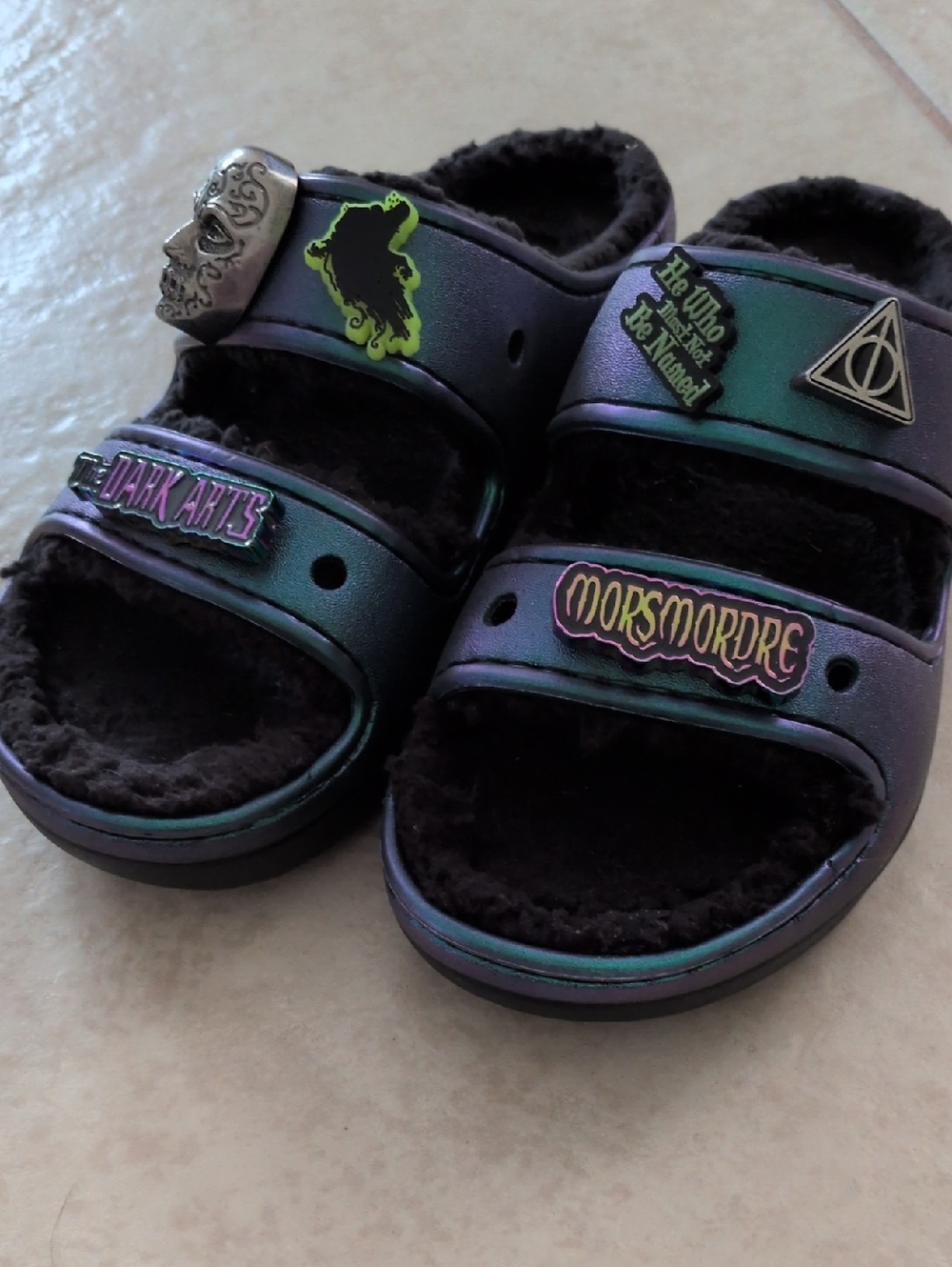 Crocs Harry Potter Fur Lined Sandal Size W8 M6 NWOT